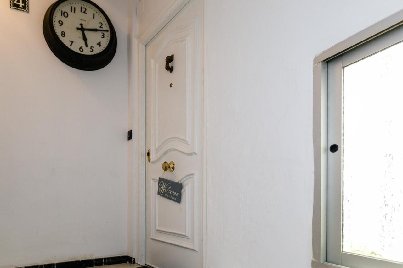 Weforyou 2 Bedrooms Penthouse At Malaga Center Exterior foto