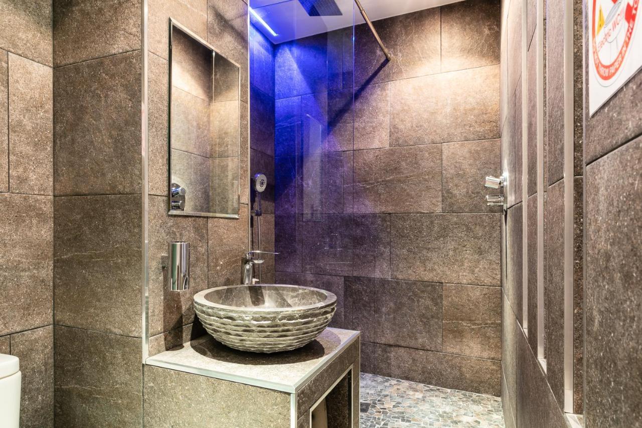 Weforyou 2 Bedrooms Penthouse At Malaga Center Exterior foto